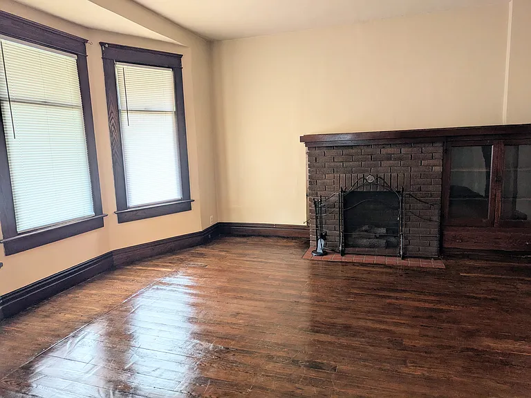 2205 Highland Ave — Photo 3