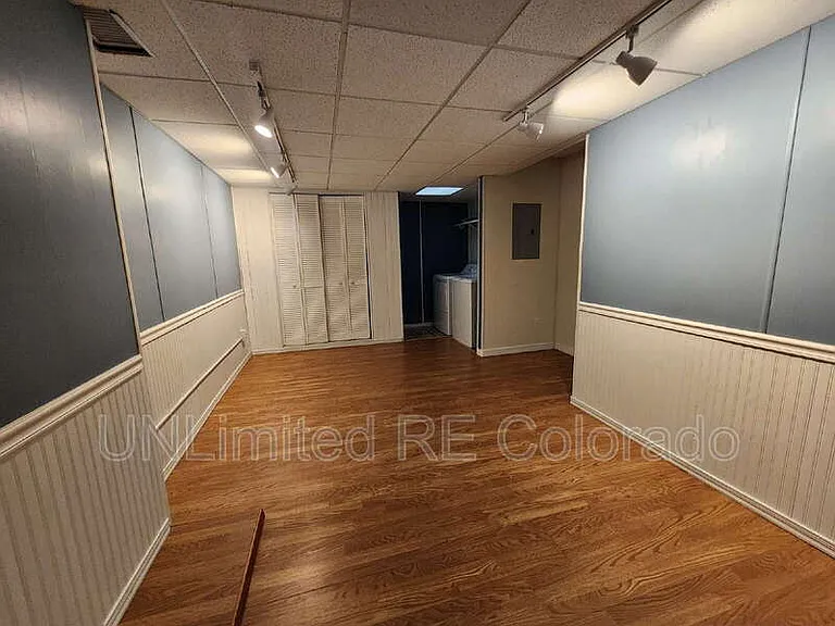 731 Julian Cir — Photo 12