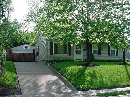1st image of 164 Lakeview Dr