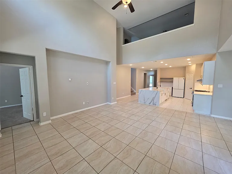 4427 Garden Ridge Ct — Photo 19