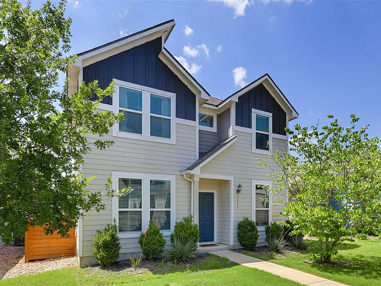 5215 Golden Canary Ln — Photo 2