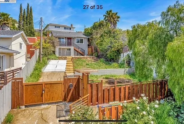 14662 Saturn Dr — Photo 5