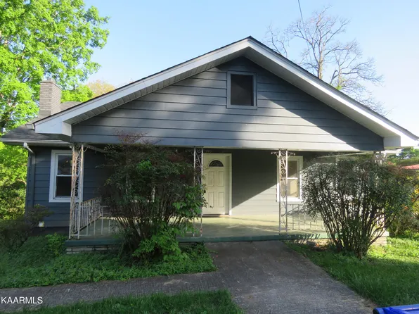 218 Howard St, Clinton, TN 37716