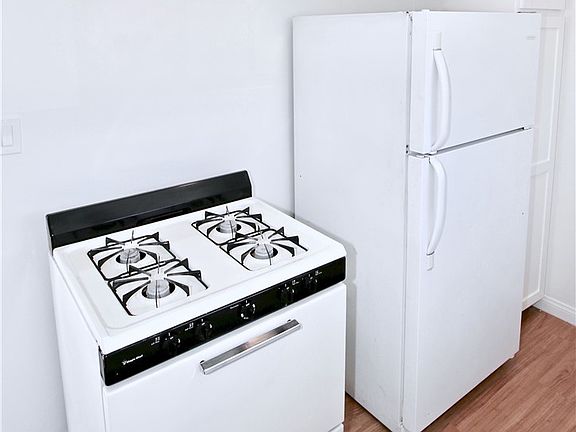5th image of 6951 Simpson Ave APT 12