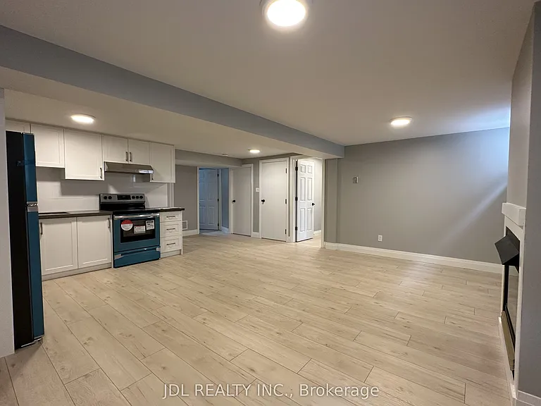 46 Monique Cres N #BASEMENT — Photo 3