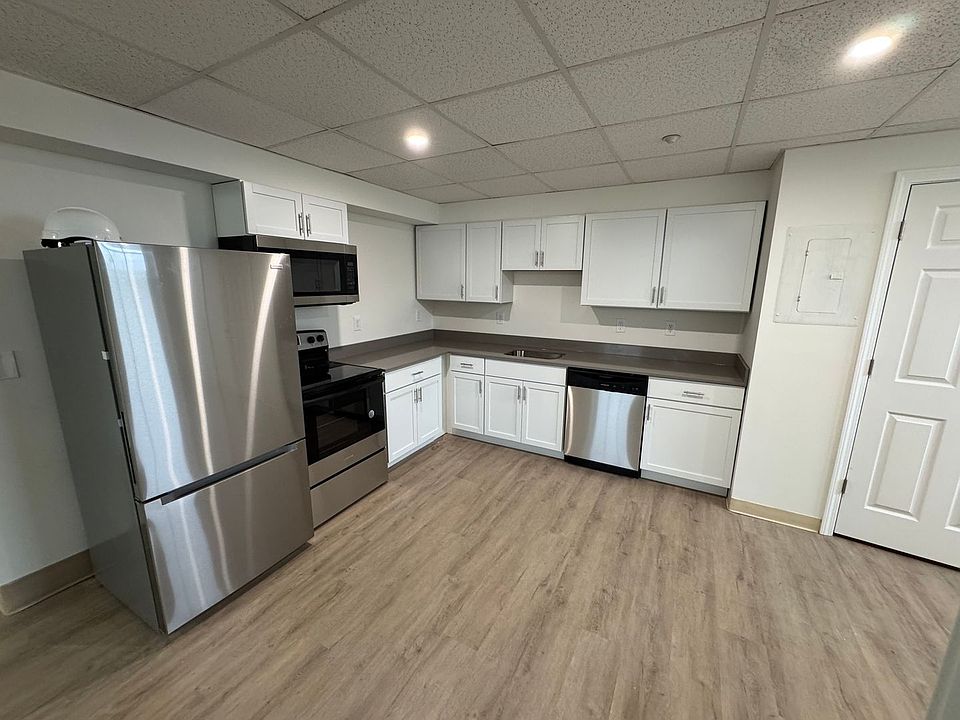 1st image of 2 Pleasant St #12