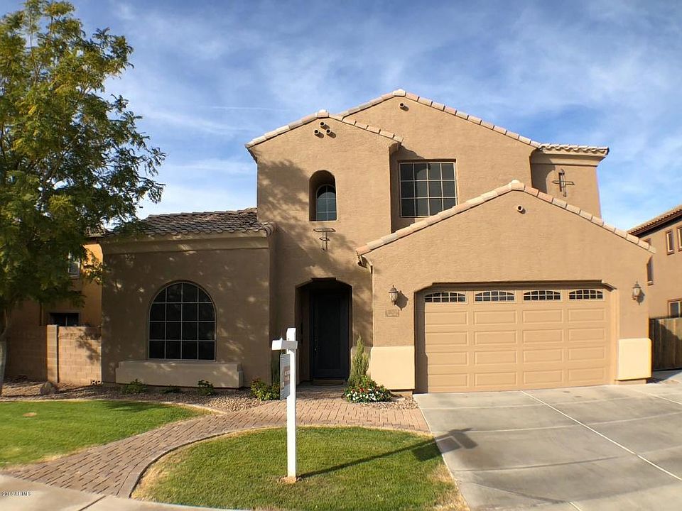 1st image of 2824 E Honeysuckle Pl