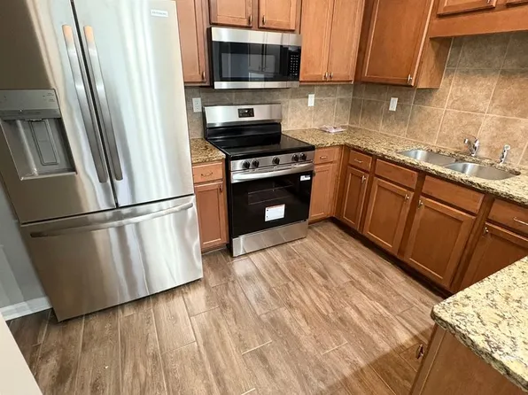 8811 Glen Xing, Olive Branch, MS 38654