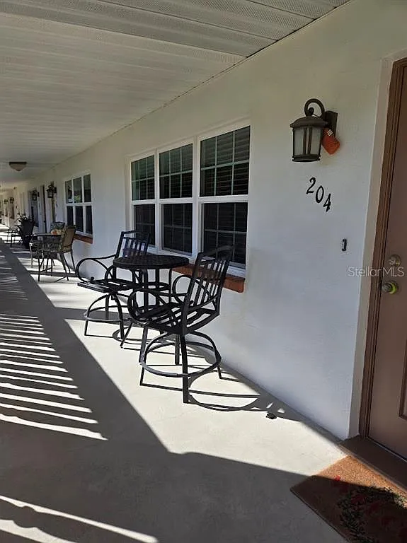 1 bed, 1.0 bath, 640 sqft, $2,000 — Photo 1