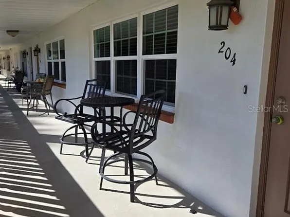 650 Pinellas Point Dr S, Saint Petersburg, FL
