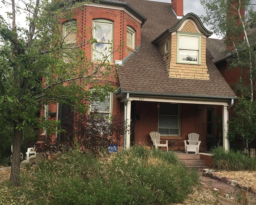 Beautiful historic Victorian on a corner lot