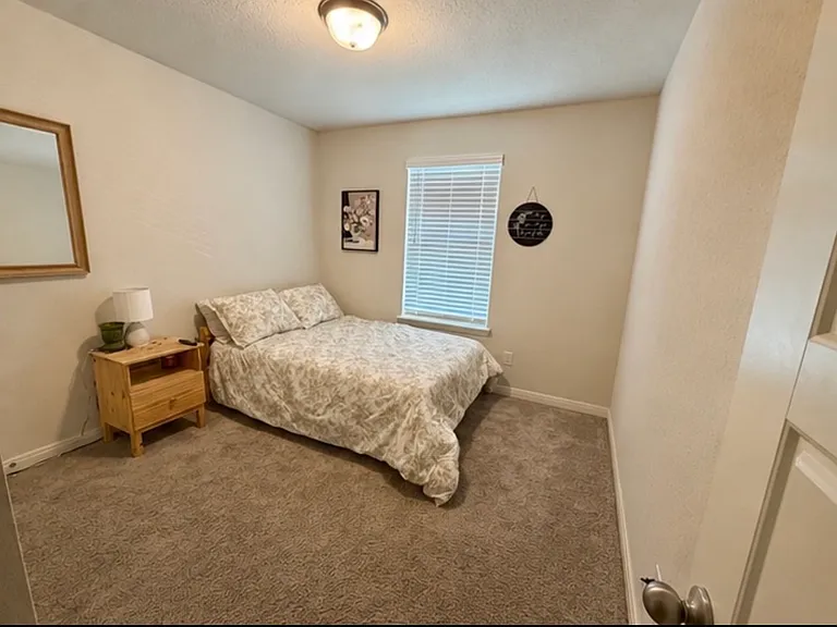 12930 Trapezus Ct — Photo 21