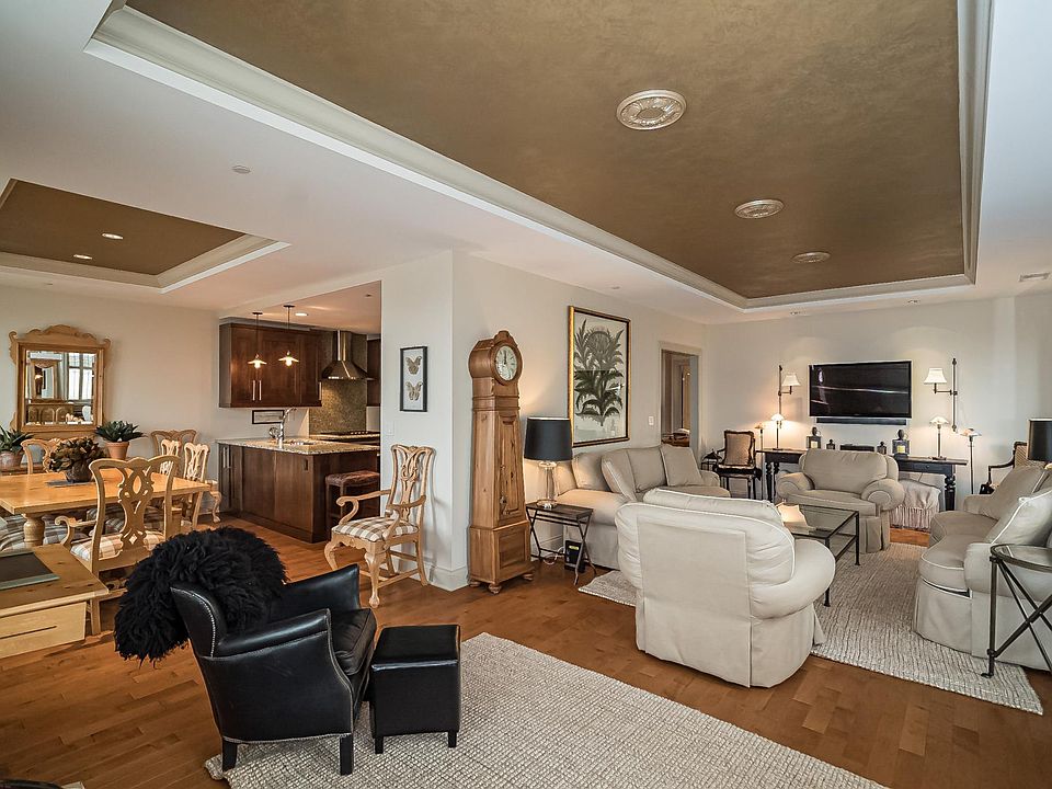 1st image of 232 N Kingshighway Blvd APT 1402