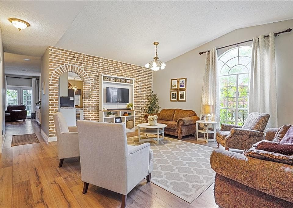 824 Destin St, Mandeville, LA 70448 Zillow