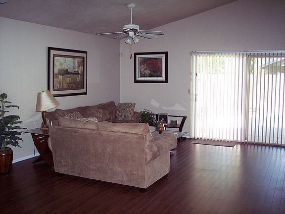 4th image of 1148 N 87th St