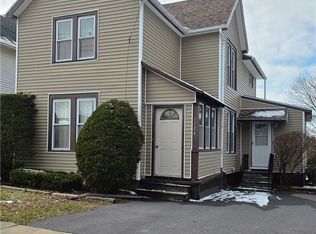 1124 Hammond Ave, Utica, NY 13501