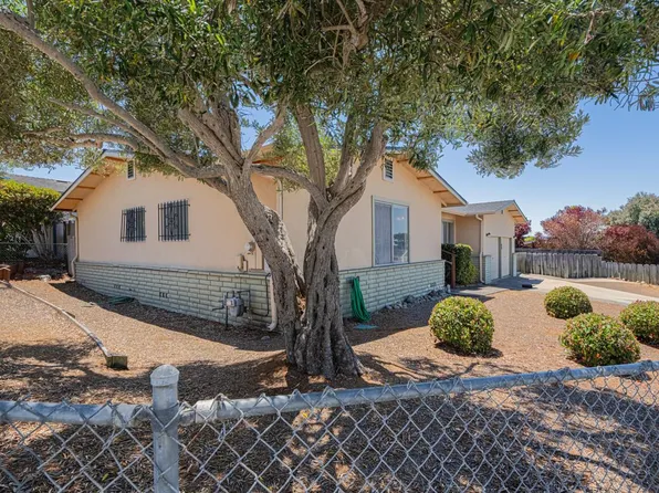 1818 Mingo Ave, Seaside, CA 93955