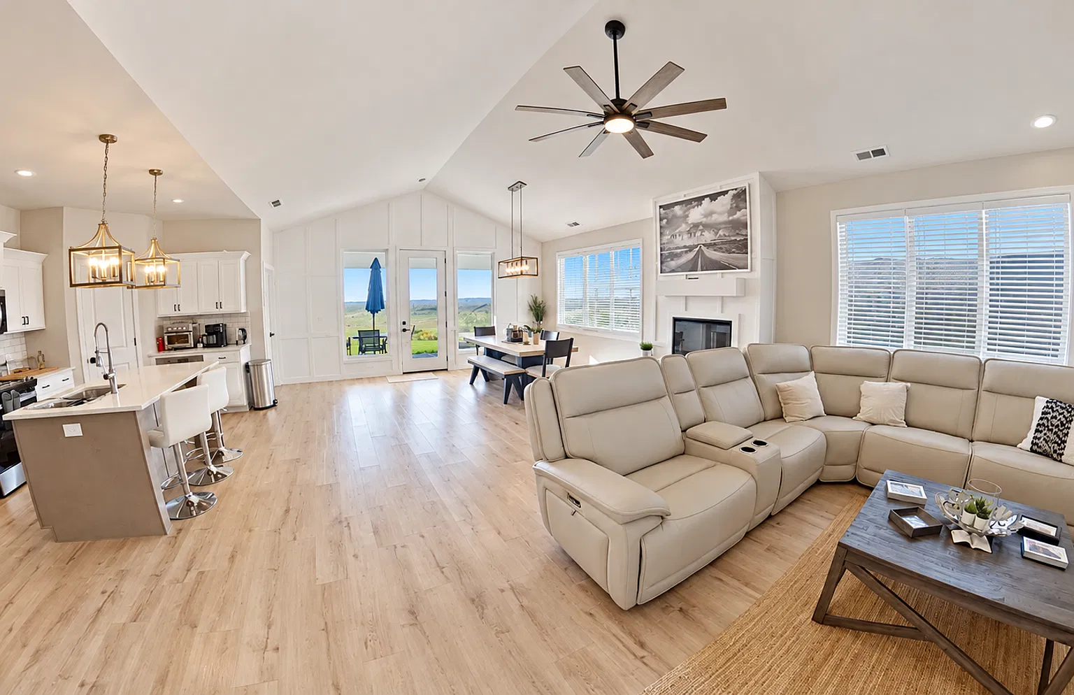 Nearly New Home + Stainless Steel Appliances + Vaulted Ceilings + Stunning Sunset Views! Availabl... — Photo 3