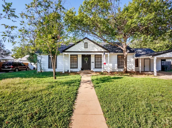 2203 Berkley St, Brownwood, TX 76801