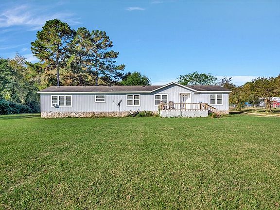 2nd image of 391 Marions Ferry Rd