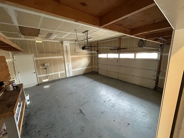 7220 Heritage Oaks Dr — Photo 2