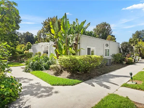 2011 Via Mariposa W Unit A, Laguna Woods, CA 92637