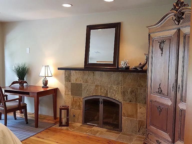18600 Sound View Pl — Photo 8
