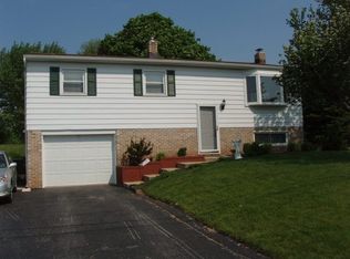 2625 Emig Mill Rd, Dover, PA 17315