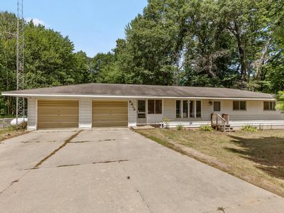 3915 E Fox Dr, Grant, MI, 49327