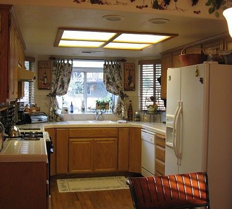 Kitchen with corner window