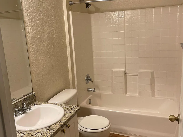 823 Grand Regency Point #202 — Photo 26
