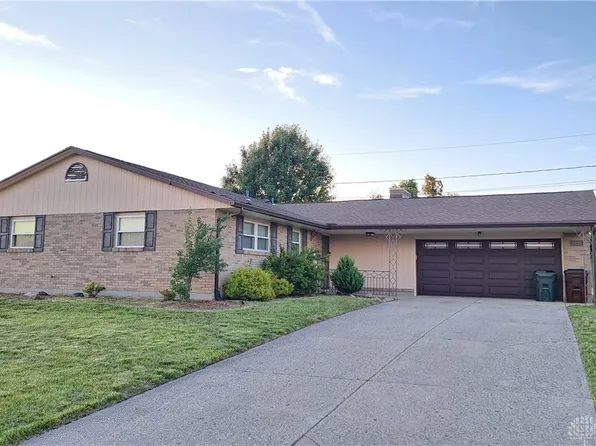 5325 Bromwick Dr, Dayton, OH 45426