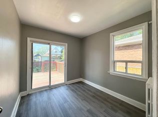 100 Amsterdam Ave, Toronto, ON M4B 2C2