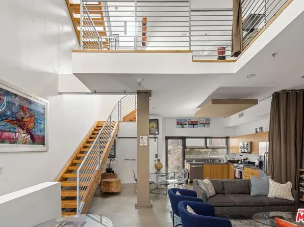 815 Hampton Dr Unit 2, Los Angeles, CA 90291