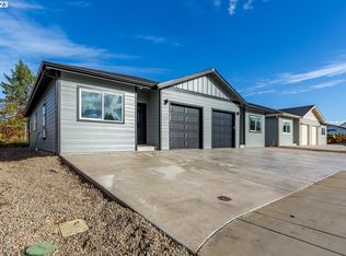 4502 Live Oak St, Sweet Home, OR