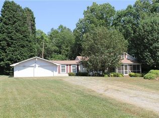 451 Rinehardt Rd, Mooresville, NC 28115