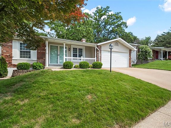 3rd image of 4108 Marseille Dr