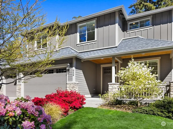 654 Ferryview Lane NE, Bainbridge Island, WA 98110