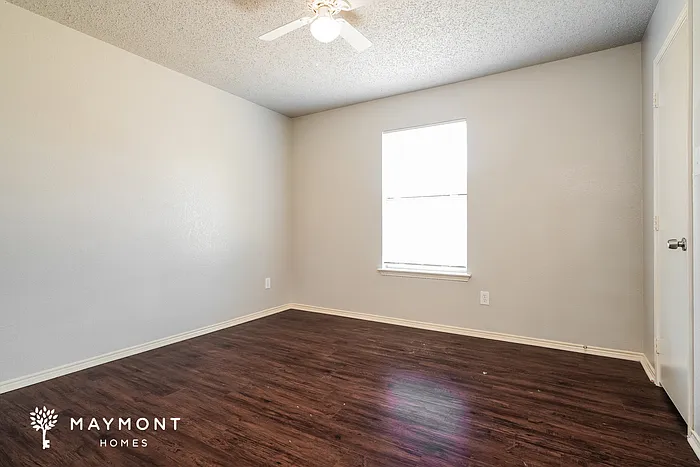 2111 Dandelion Dr — Photo 12