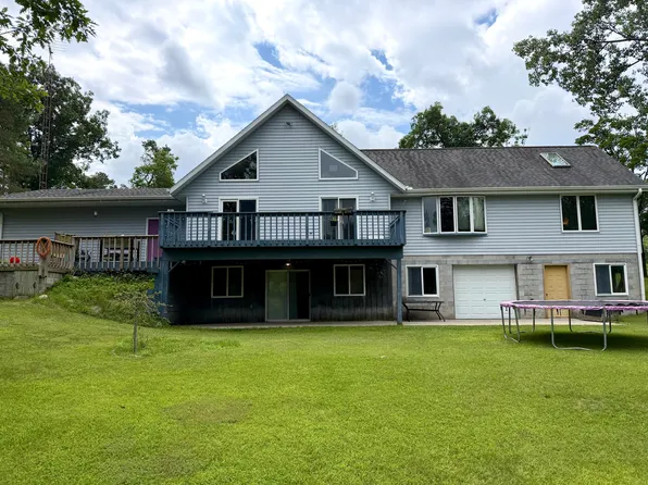 100 2nd St, Hubbard Lake, MI 49747