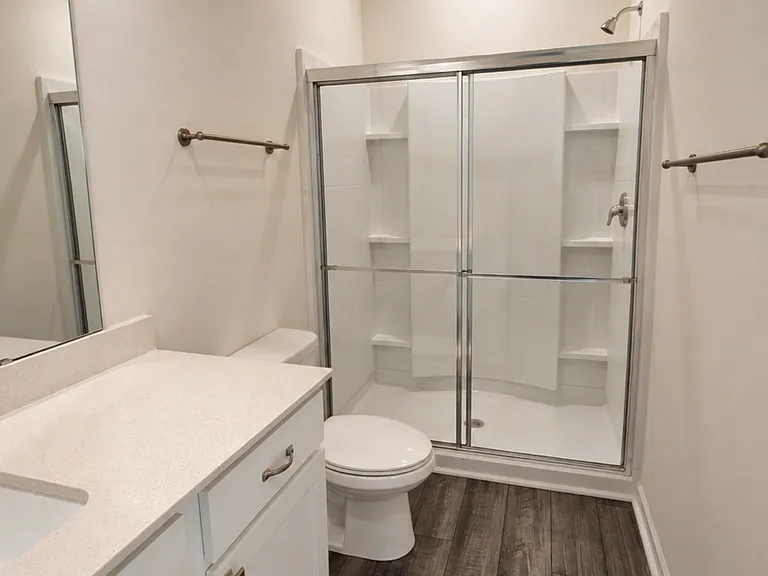423 Castillo Dr — Photo 15
