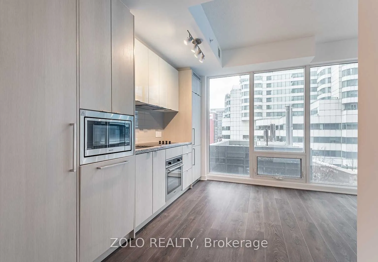 Studio, $1,899 — Photo 1