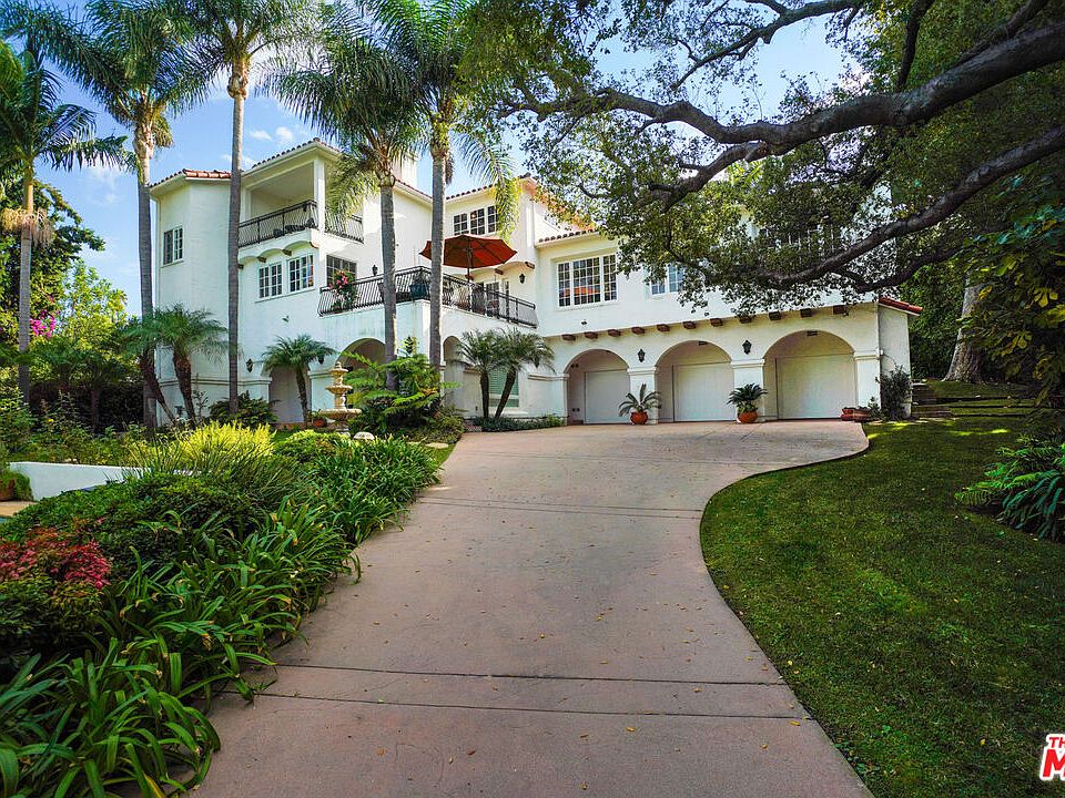1st image of 14285 Valley Vista Blvd