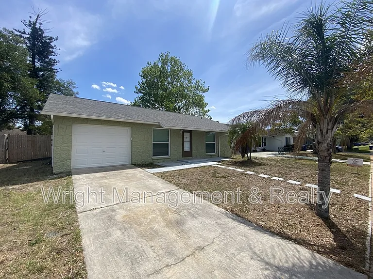 3544 Martell St — Photo 2