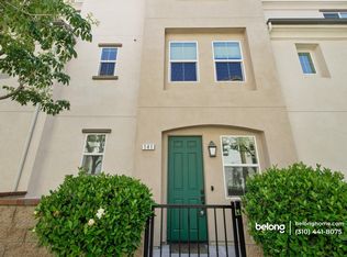 141 Eureka Pl, Upland, CA 91786