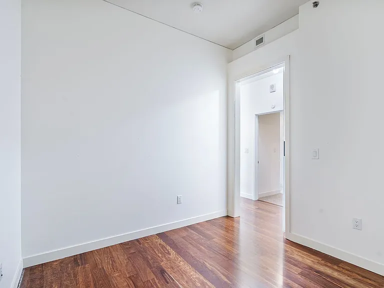 922 NW 11th Ave #509 — Photo 22