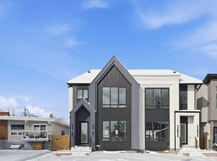 2105 E 7th St NE, Calgary, AB T2E4C7