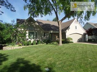 12214 Cherokee St, Leawood, KS 66209