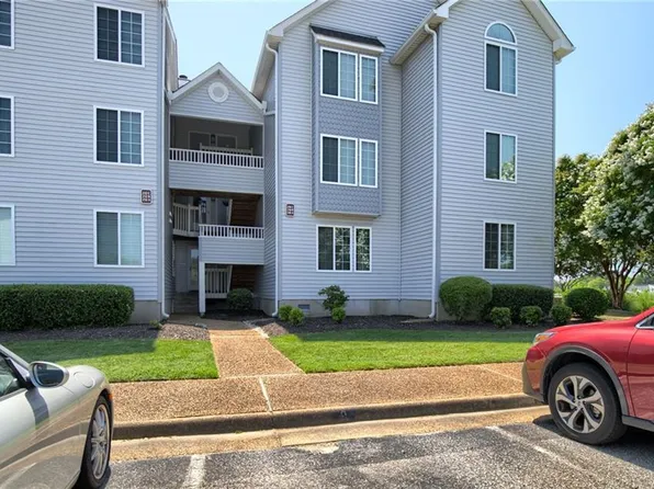 212 Dockside Dr APT C, Hampton, VA 23669