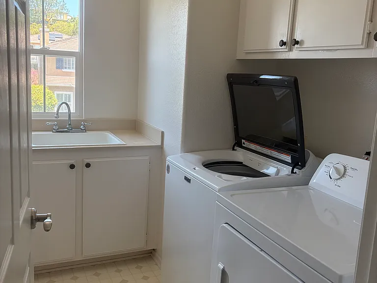4233 Calle Isabelino — Photo 10